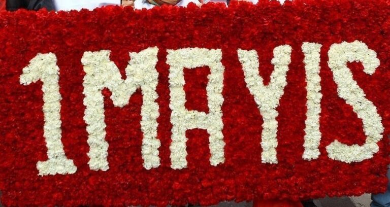 1-mayisin-tarihi-mucadelesi-turkiyede-sendikalar-alanlara-iniyor-jbvSl16B.jpg