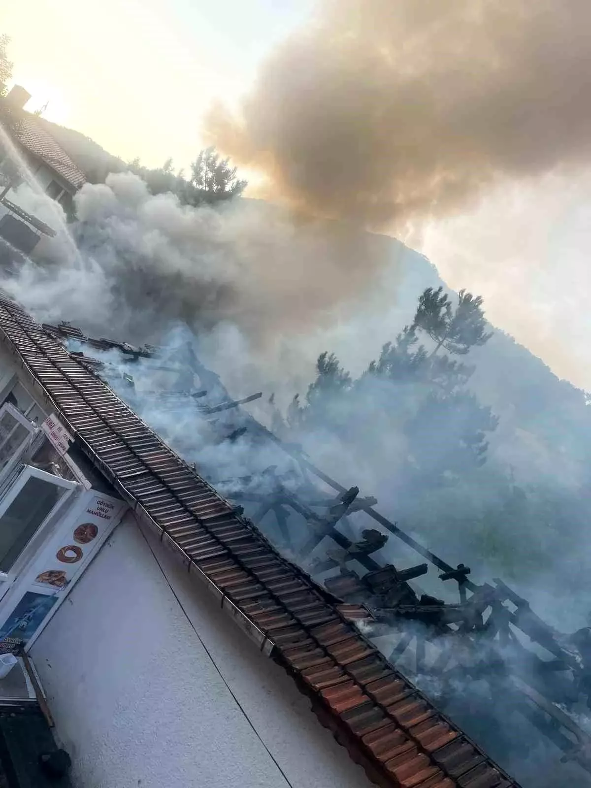 Bolu’da EkmeK Fırını Yandı