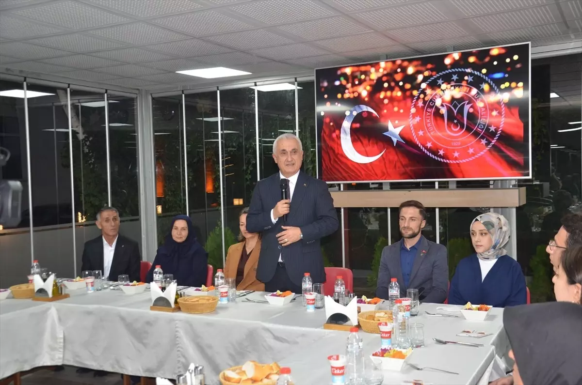 Gaziler Günü’nde Birlik Mesajı