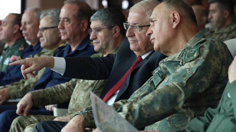 Millî Savunma Bakanı Güler: PKK’nın, başta Suriye’de olmak üzere tüm uzantıları silahlarını teslim etmeli