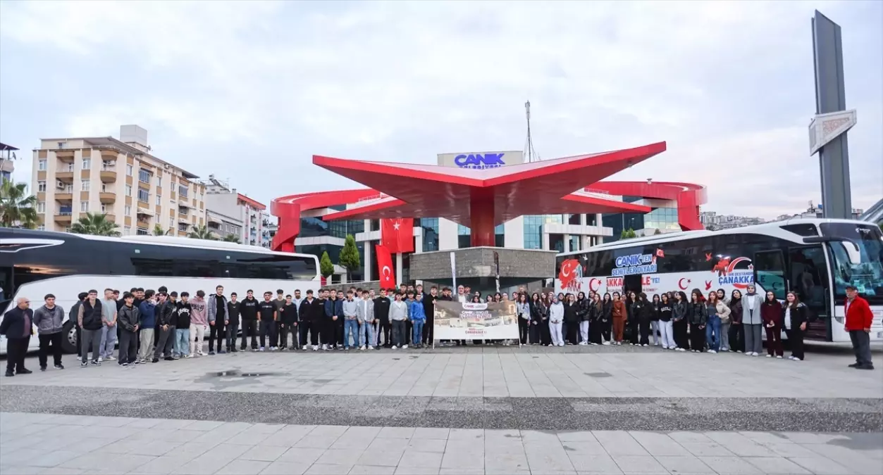 Canik Belediyesi öğrencilere Çanakkale gezisi düzenlemeye devam ediyor