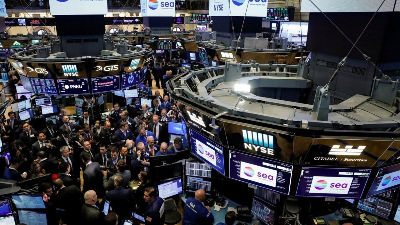 new york borsasi dususle kapandi KJAye3dy.jpg