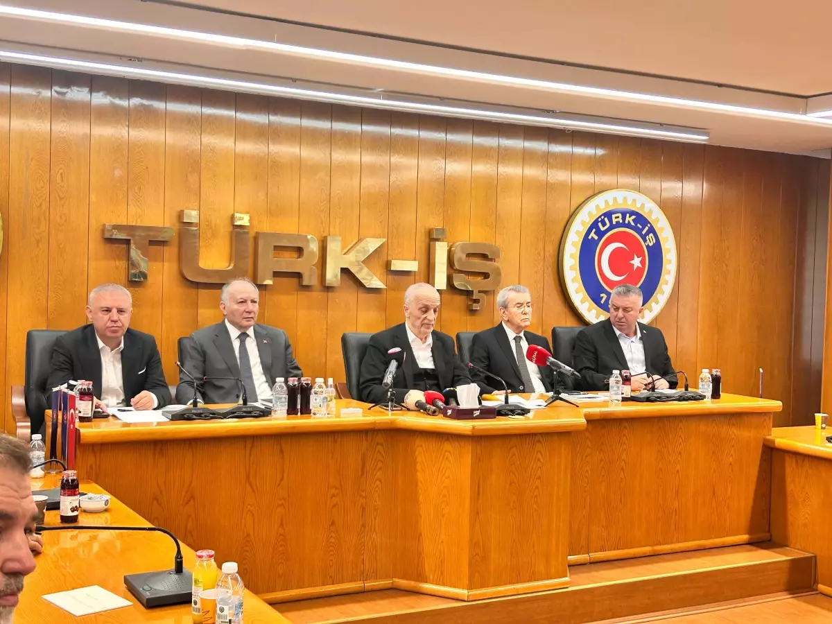 Türk-İş’ten Asgari Ücret Uyarısı
