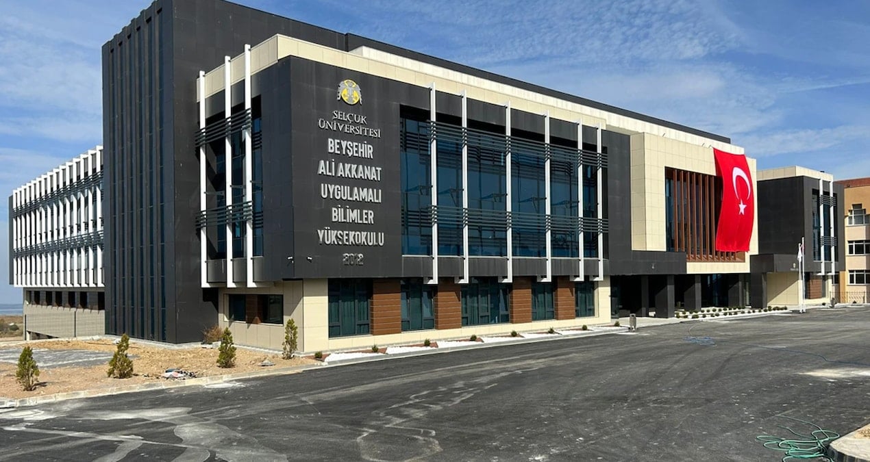 Üniversitede taciz iddiası: ‘QR sistemi bahanesiyle odasına çağırıp…’