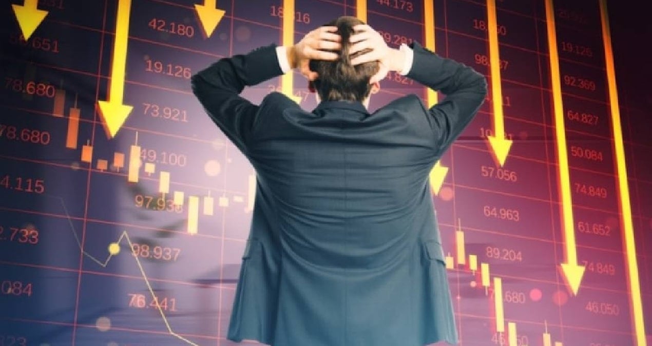 Eski finans patronlarına iflastan sekiz yıl sonra ceza yağdı