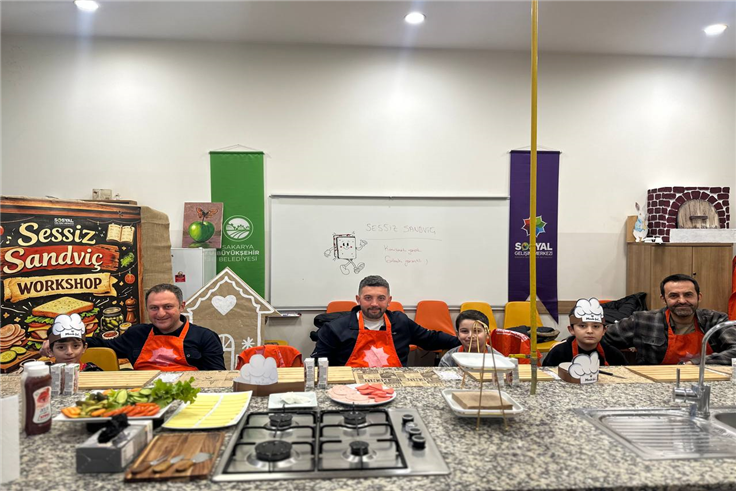 Sgm'de Ara Tatil Heyecanı: Aileler Ve Çocuklar Atölyelerde Buluştu