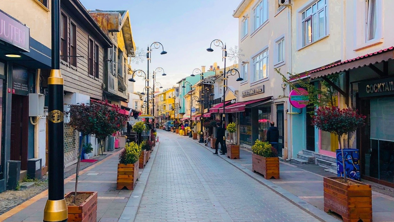 Türkiye’nin en huzurlu 10 ilçesi; Zirvede Ayvalık, Çarşamba, Akyaka bekleyenler ters köşe oluyor!