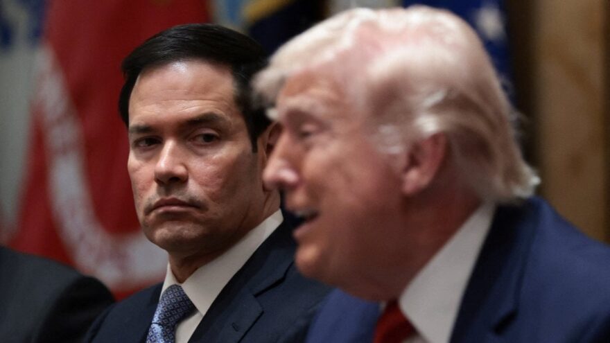 ABD Dışişleri Bakanı: İran’a saldırıları haftalar içinde tamamlamayı bekliyoruz