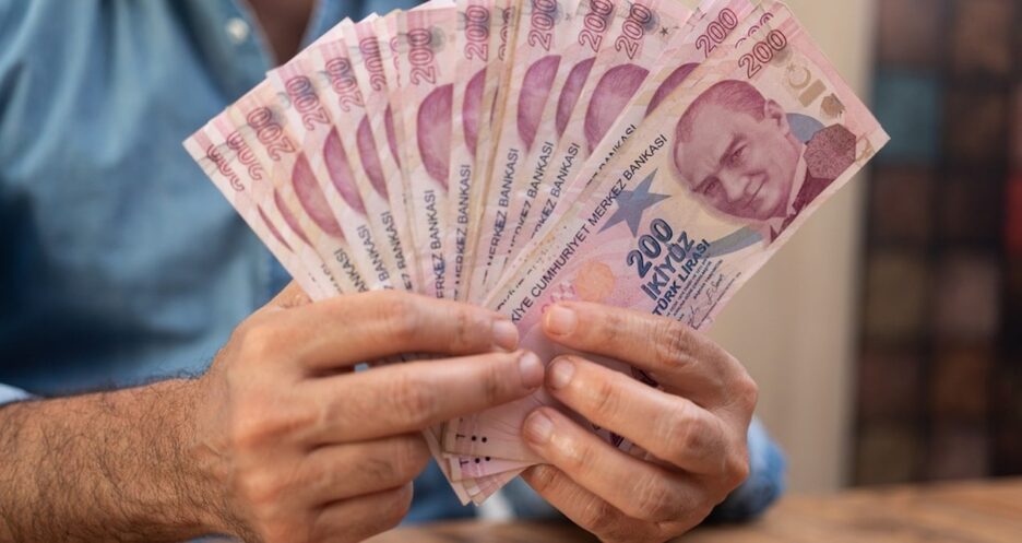 Temmuz’da Memur ve Emekli Maaşlarına Yüzde 12,86 Zam Bekleniyor: Yeni Rakamlar Açıklandı