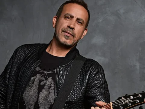 Haluk leventin abdde bagis toplarken cektigi o video ortaya cikti bFtjSK1l